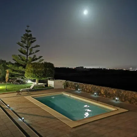 El Cercado * 蒂亚斯